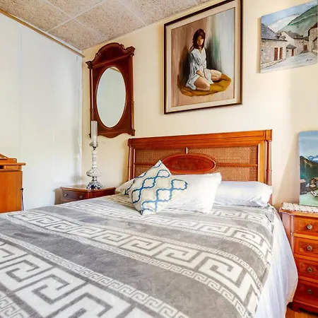 En Casa, Si Mascotas ,5 Plazas Apartament Matadepera